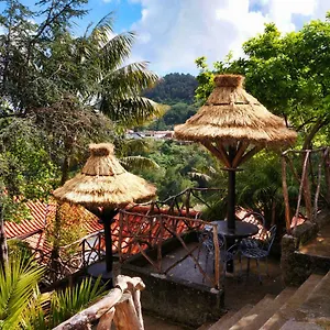 Vakantiepark Do Pomar - Self Check-in, Santana (Madeira)